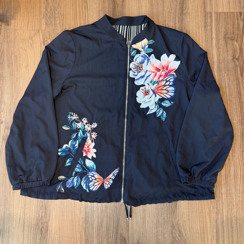 Chicos Fab Reversible Floral Butterfly Stripe Bomber Jacket Black Zip Up Cinch